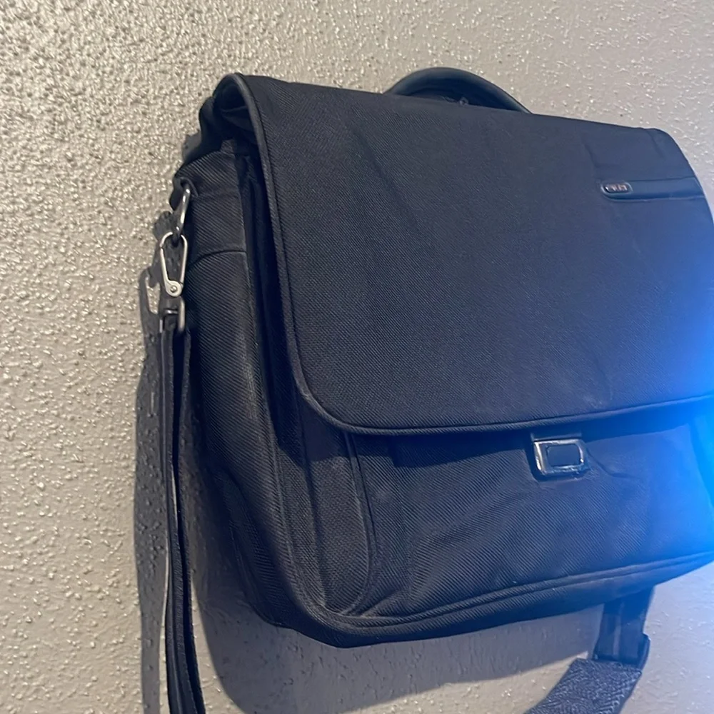 Tumi FXT Ballistic Black Nylon Pushlock Briefcase Messenger Laptop Bag